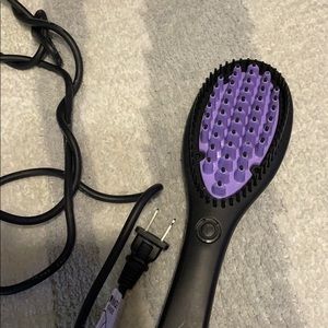 Straightening brush